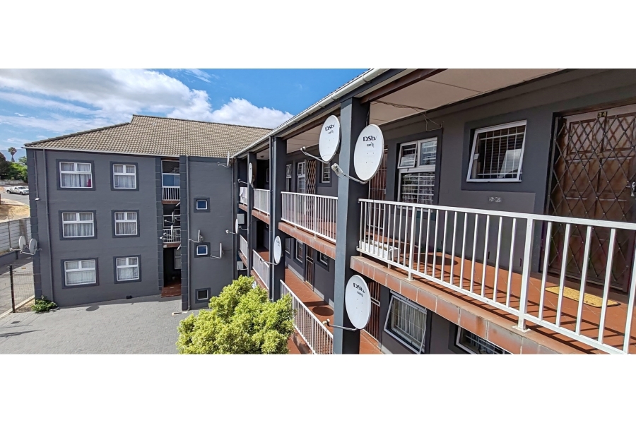 1 Bedroom Property for Sale in Cloetesville Western Cape